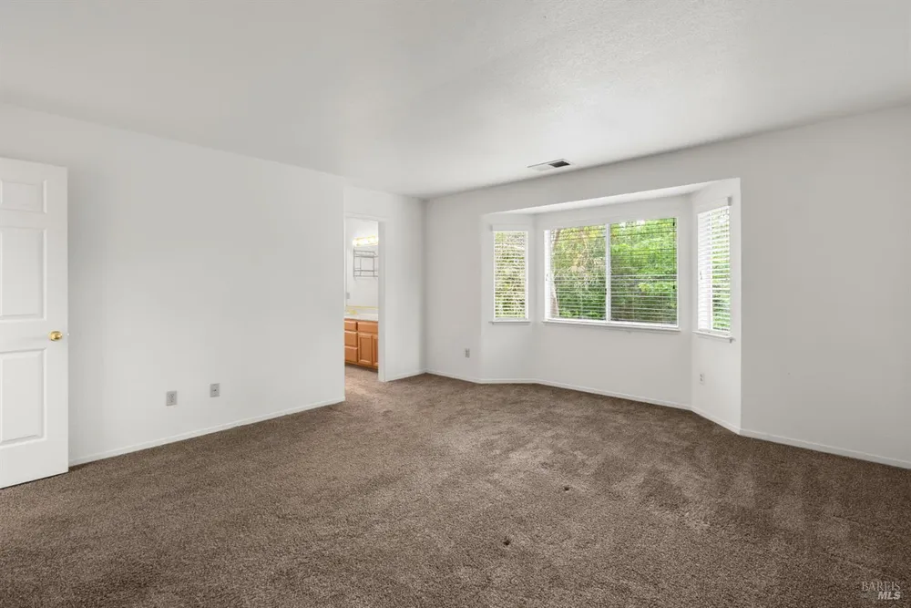 2319 Jennings Ave, Santa Rosa, CA 95401