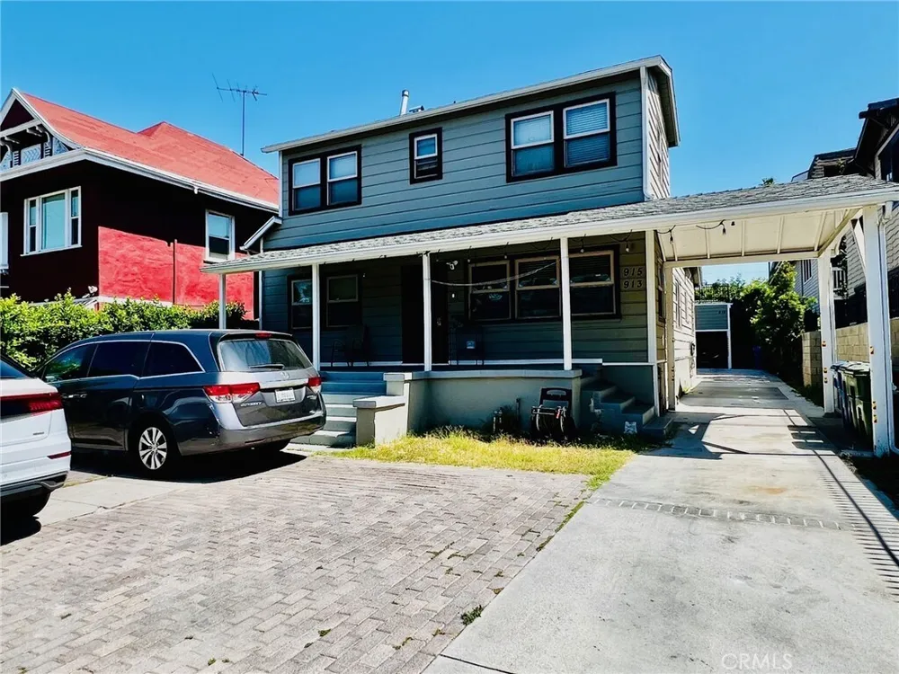 915 W 21st St, South Los Angeles, CA 90007