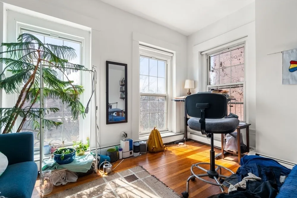 343 Harvard St, Cambridge, MA 02139