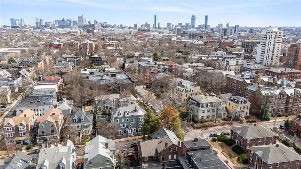 343 Harvard St, Cambridge, MA 02139