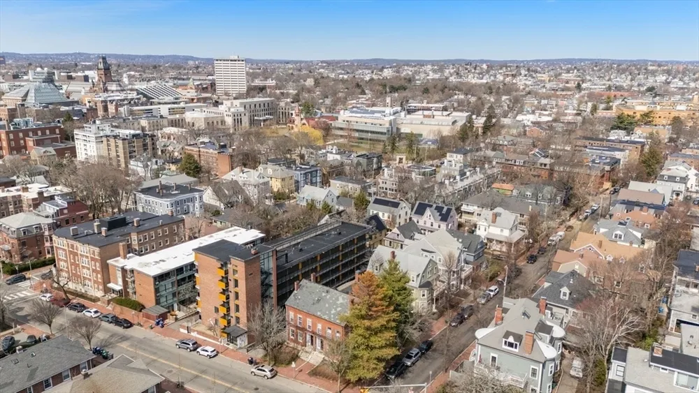 343 Harvard St, Cambridge, MA 02139