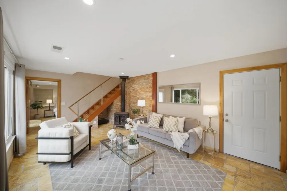 1159 Barcelona Dr, Pacifica, CA 94044