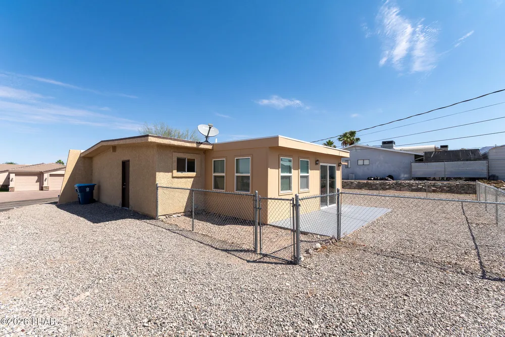 2930 Bluewater Dr, Lake Havasu City, AZ 86403