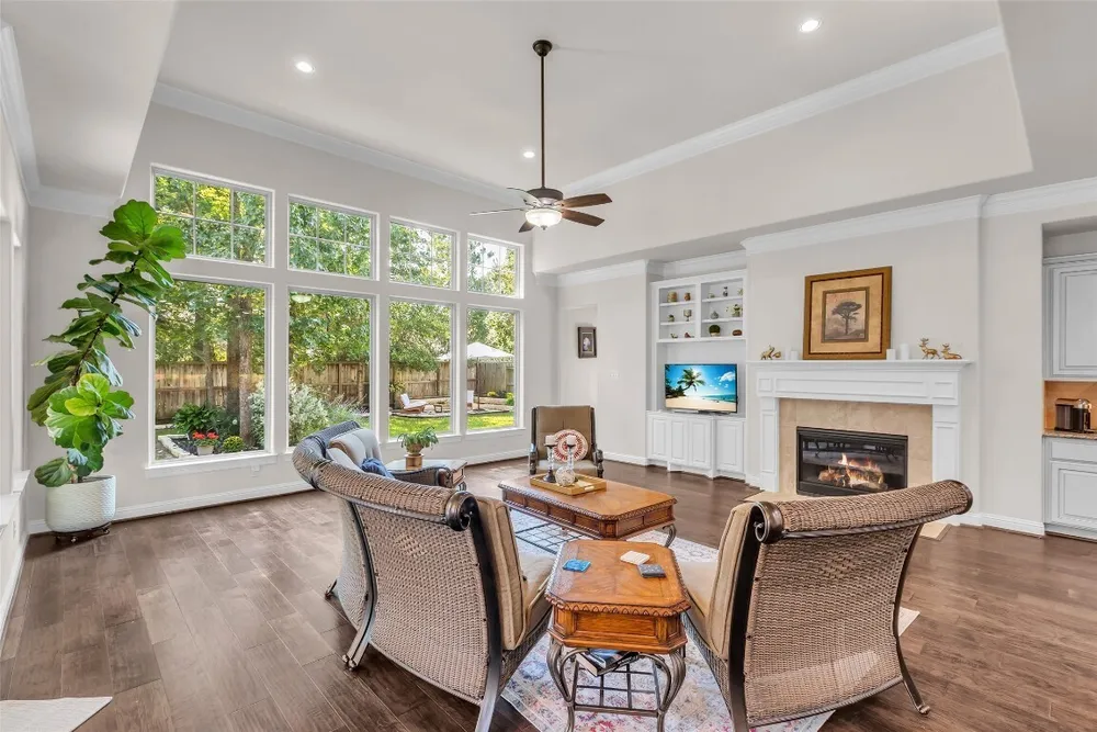 111 Coral Bells Ct, Conroe, TX 77304