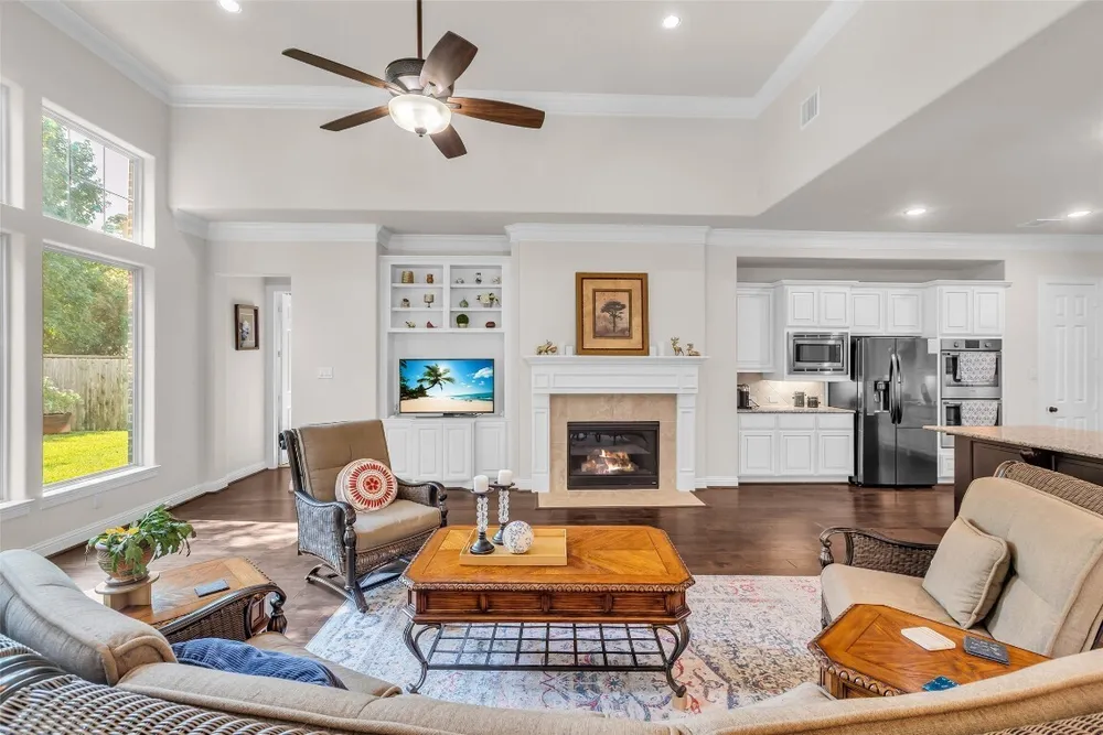 111 Coral Bells Ct, Conroe, TX 77304