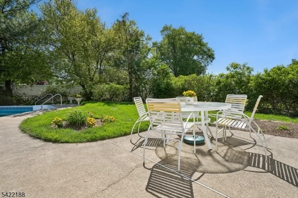 96 Harrison Ave, Roseland, NJ 07068