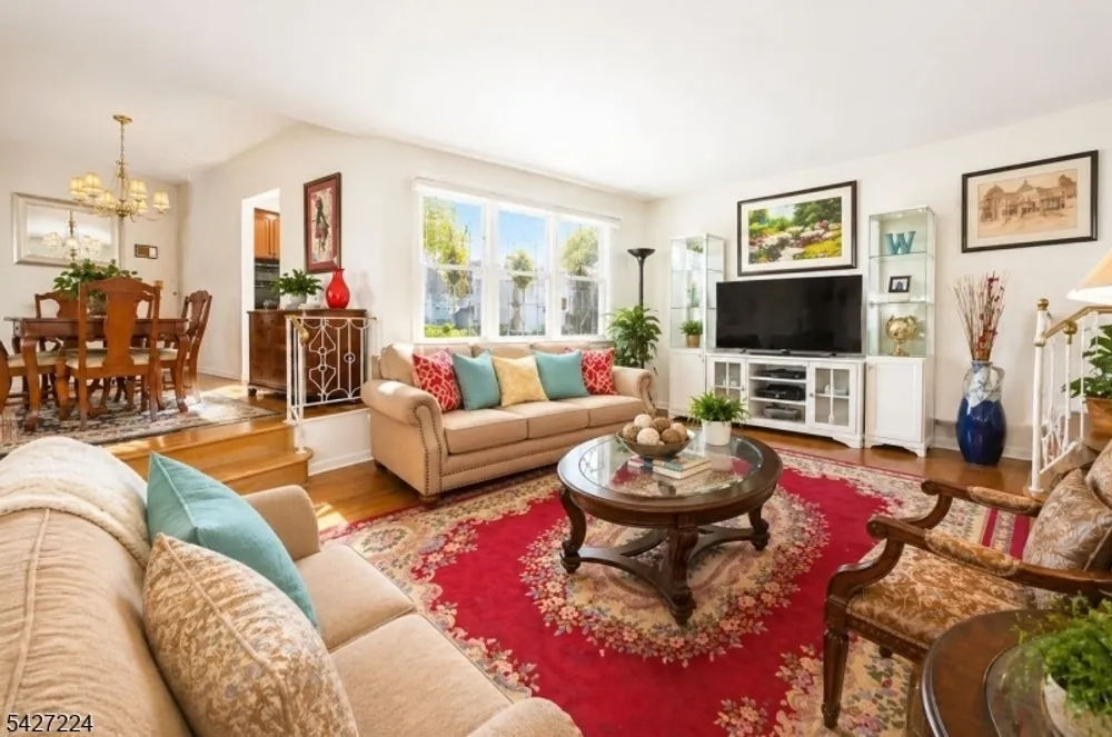 188 Kerrigan Blvd, Newark, NJ 07106