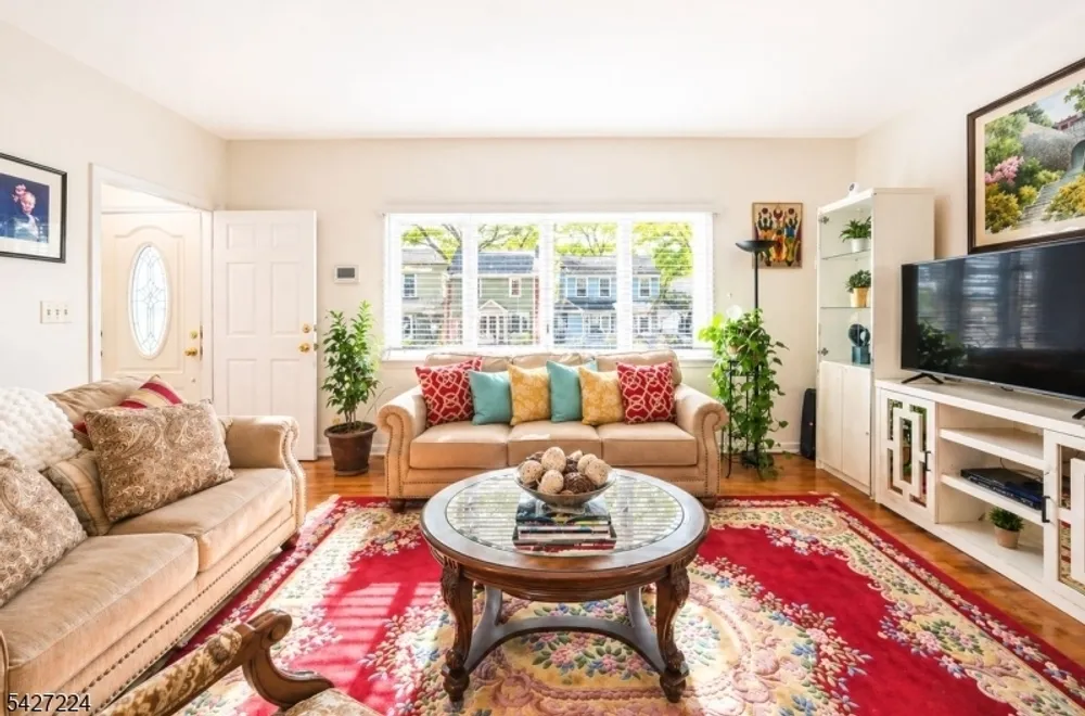 188 Kerrigan Blvd, Newark, NJ 07106