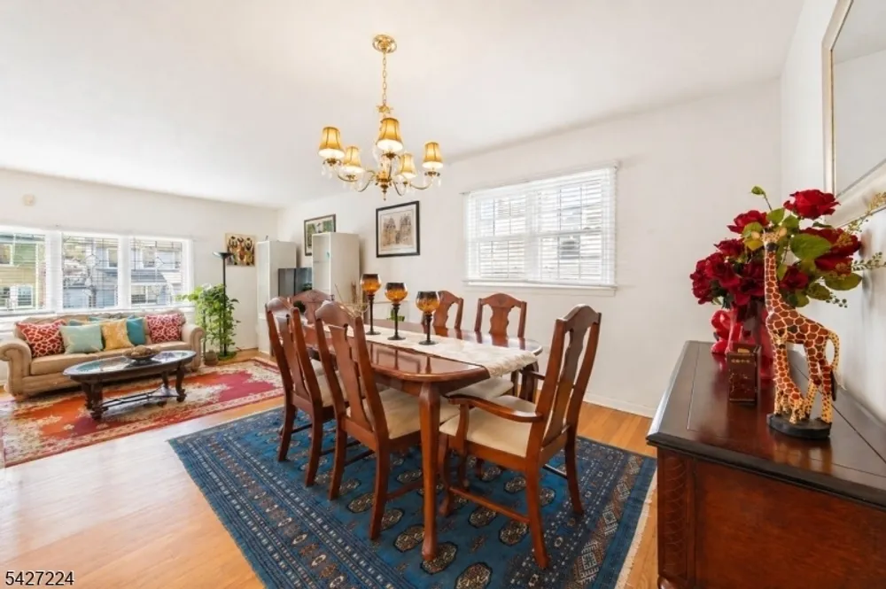 188 Kerrigan Blvd, Newark, NJ 07106