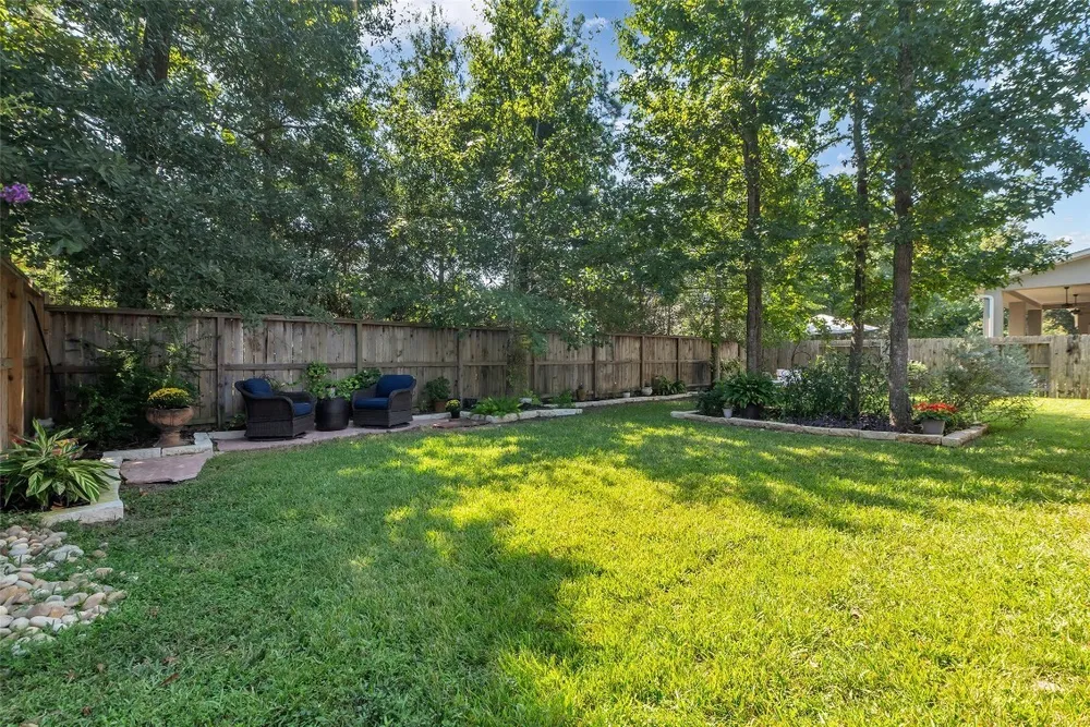 111 Coral Bells Ct, Conroe, TX 77304