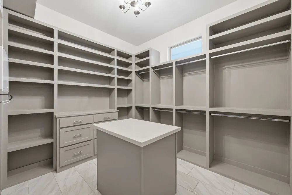 1906 W 25th St, Houston, TX 77008
