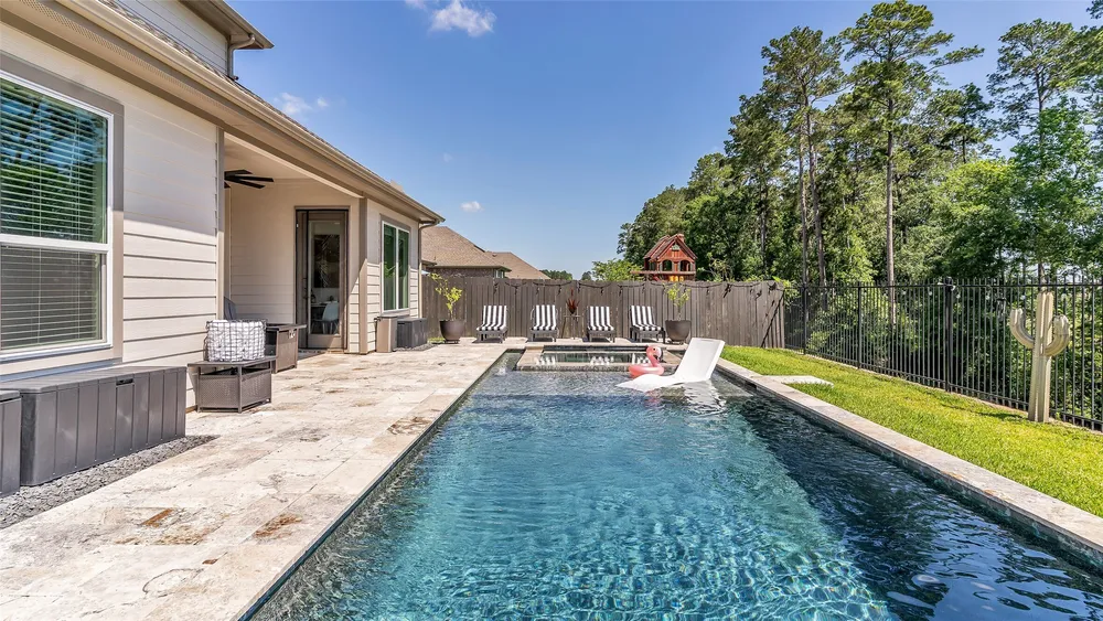 10302 Horeshoe Lake Trail, Conroe, TX 77384