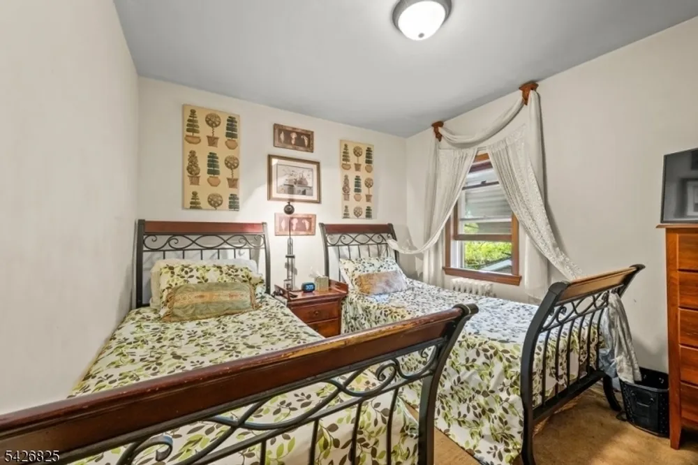 863 Pleasant Valley Way, West Orange, NJ 07052