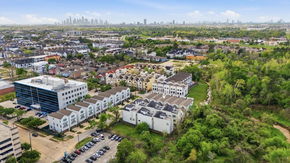 1906 W 25th St, Houston, TX 77008