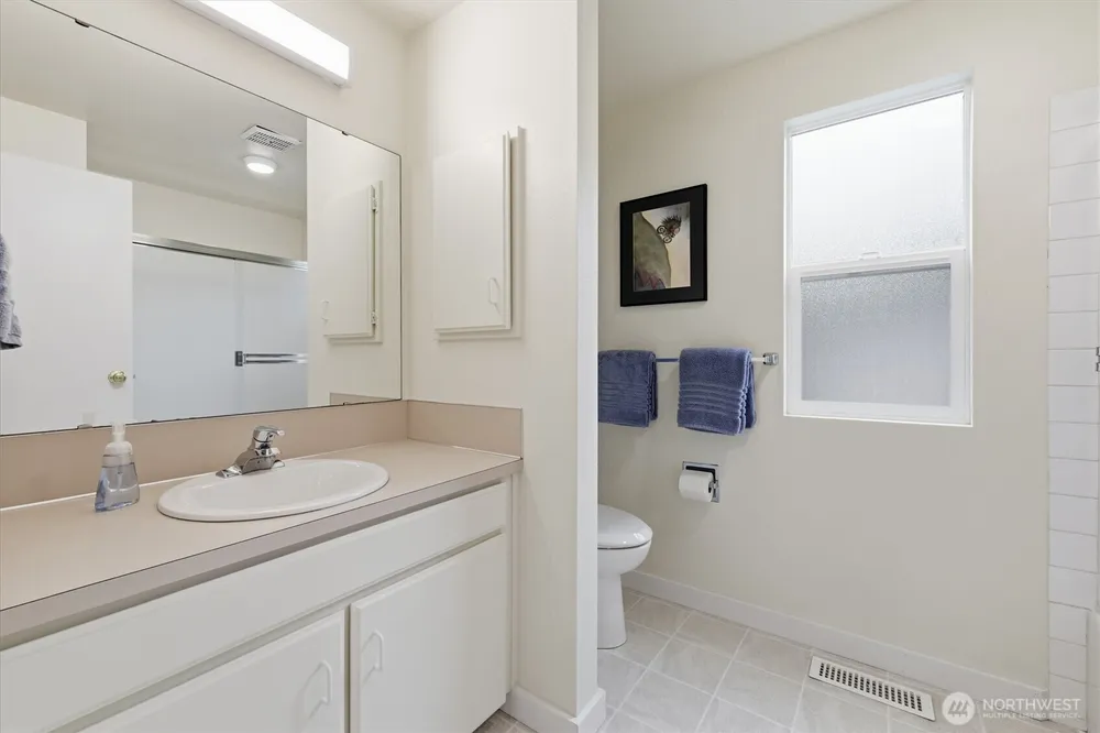 7605 146th Ave NE, Redmond, WA 98052