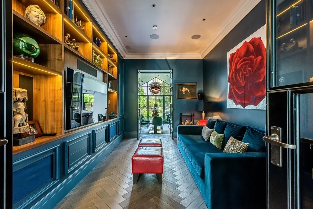 Elms Road, London, SW4