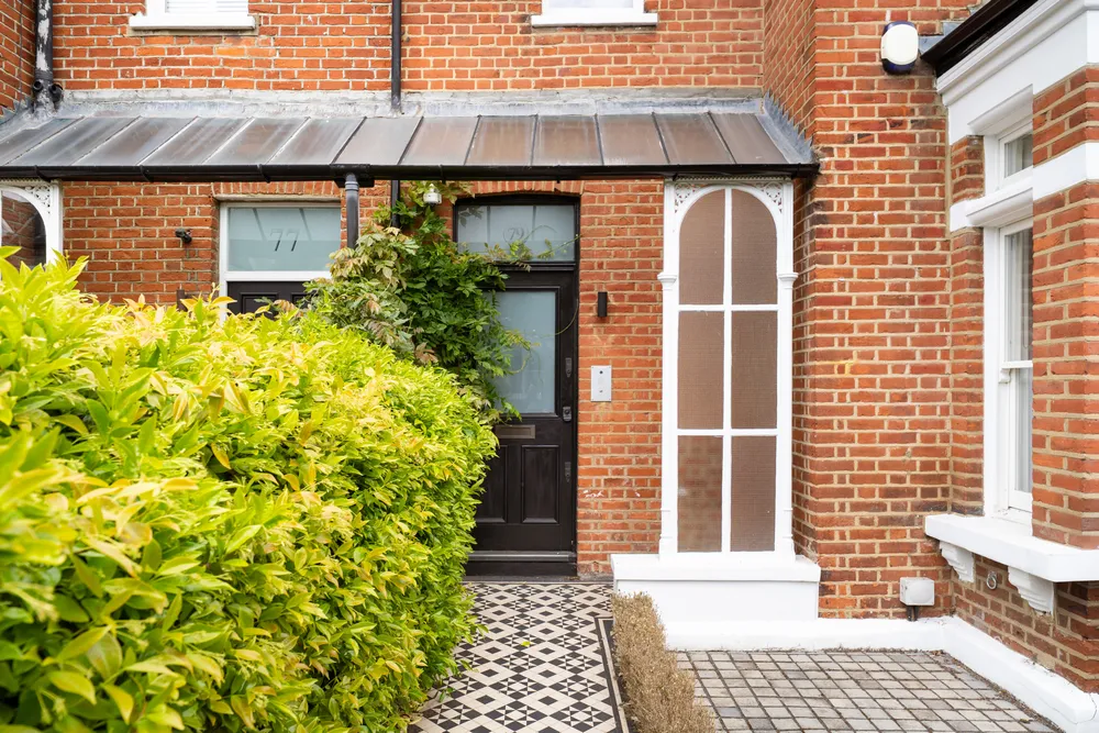 Elms Road, London, SW4