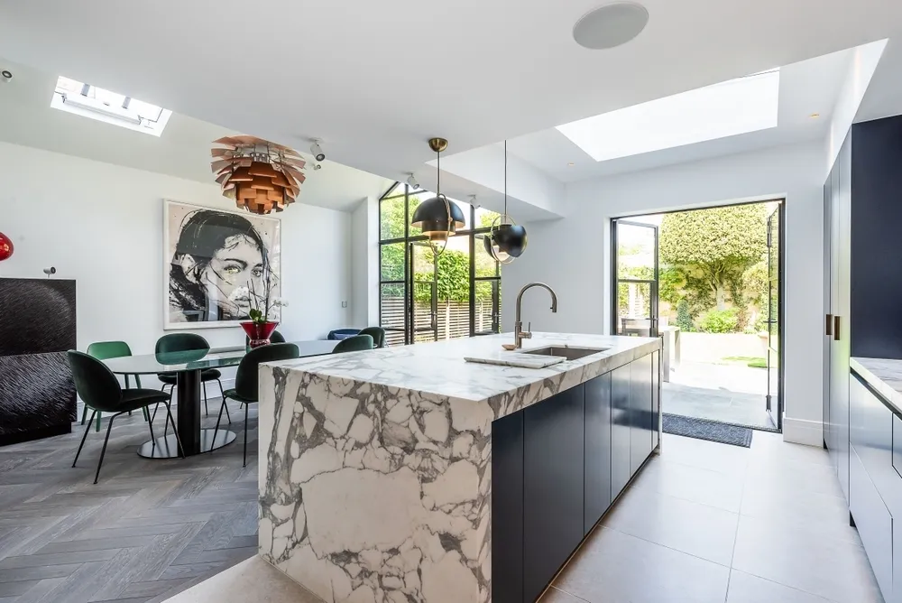 Elms Road, London, SW4