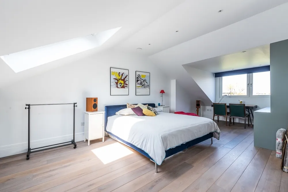 Elms Road, London, SW4