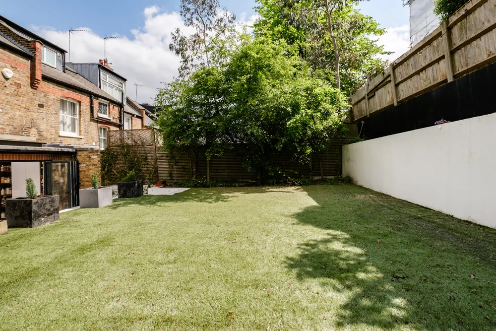 Woodland Rise, London, N10