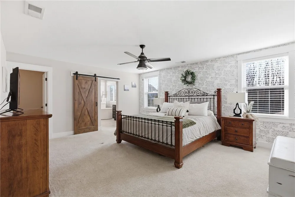 159 Davidson Rd, Mars, PA 16046