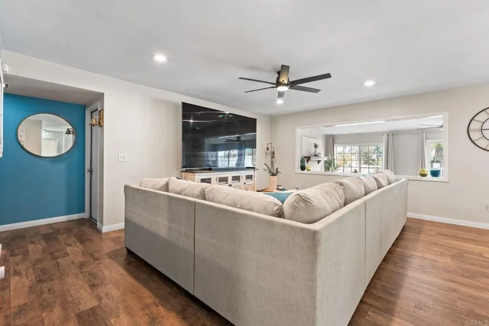 157 Lakeview Ave, Spring Valley, CA 91977