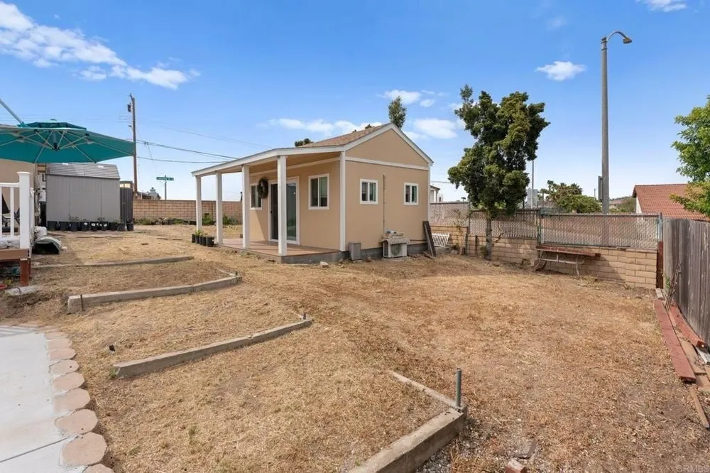 157 Lakeview Ave, Spring Valley, CA 91977