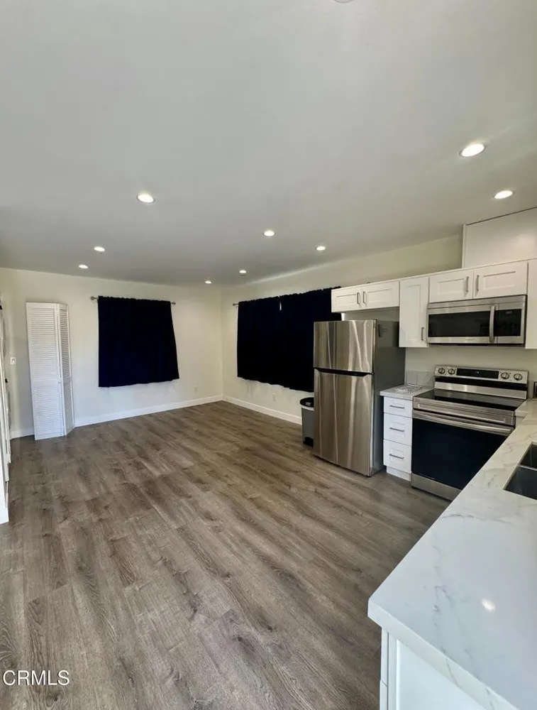 1305 Solita Rd, Pasadena, CA 91103