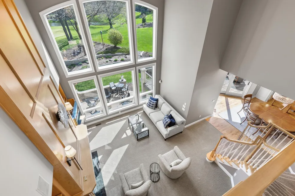 18434 Bearpath Trail, Eden Prairie, MN 55347