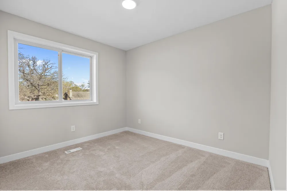 599 STINSON BOULEVARD, New Brighton, MN 55112