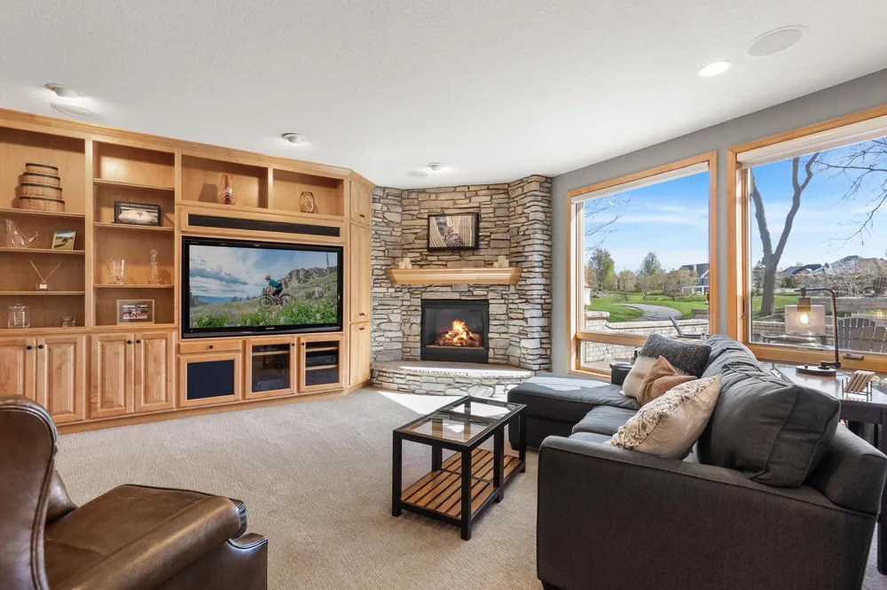 18434 Bearpath Trail, Eden Prairie, MN 55347