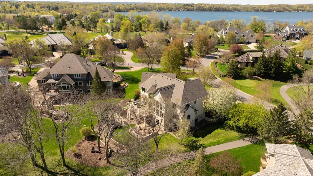 18434 Bearpath Trail, Eden Prairie, MN 55347