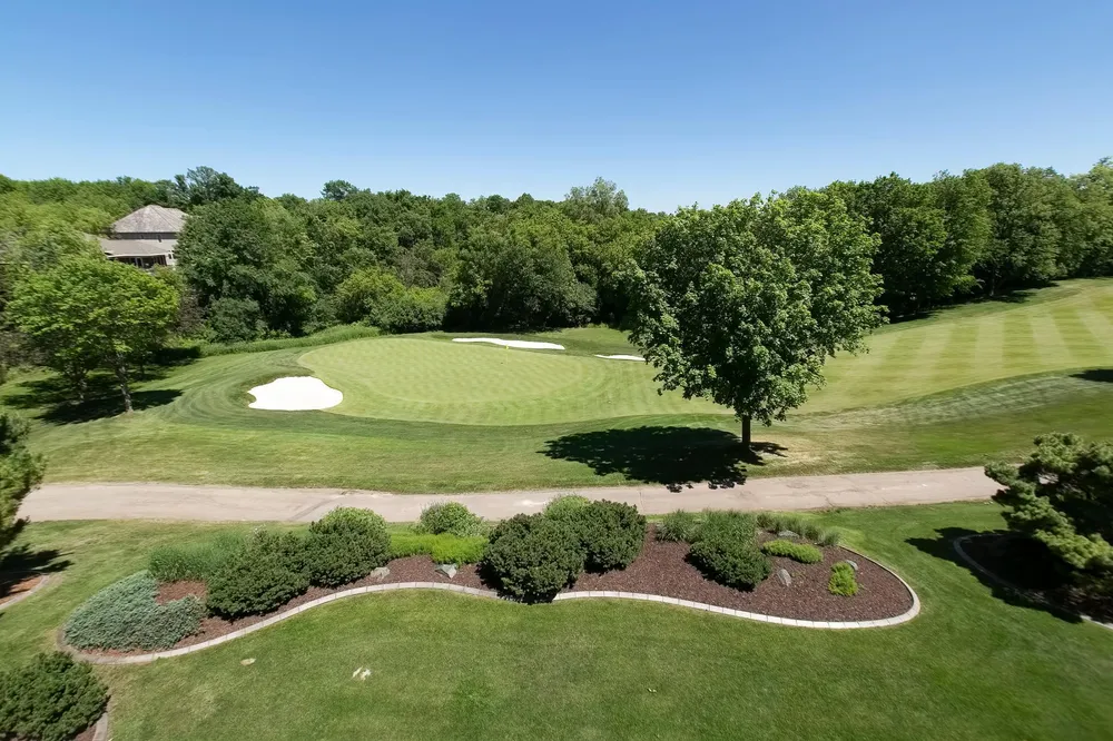 18434 Bearpath Trail, Eden Prairie, MN 55347