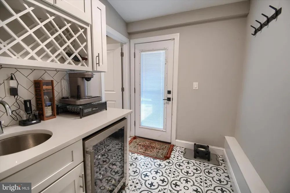 4117 Cresson St, Philadelphia, PA 19127