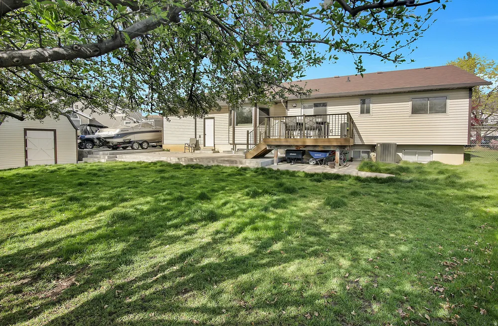 1316 S 150 E, Kaysville, UT 84037