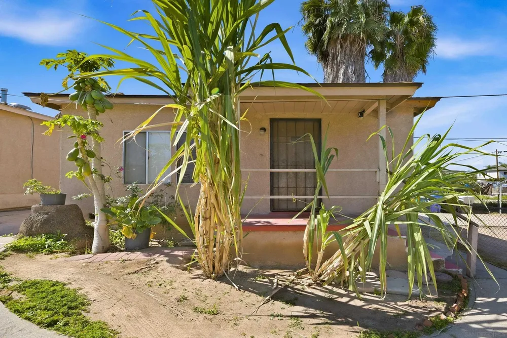 5242 Imperial Ave, San Diego, CA 92114