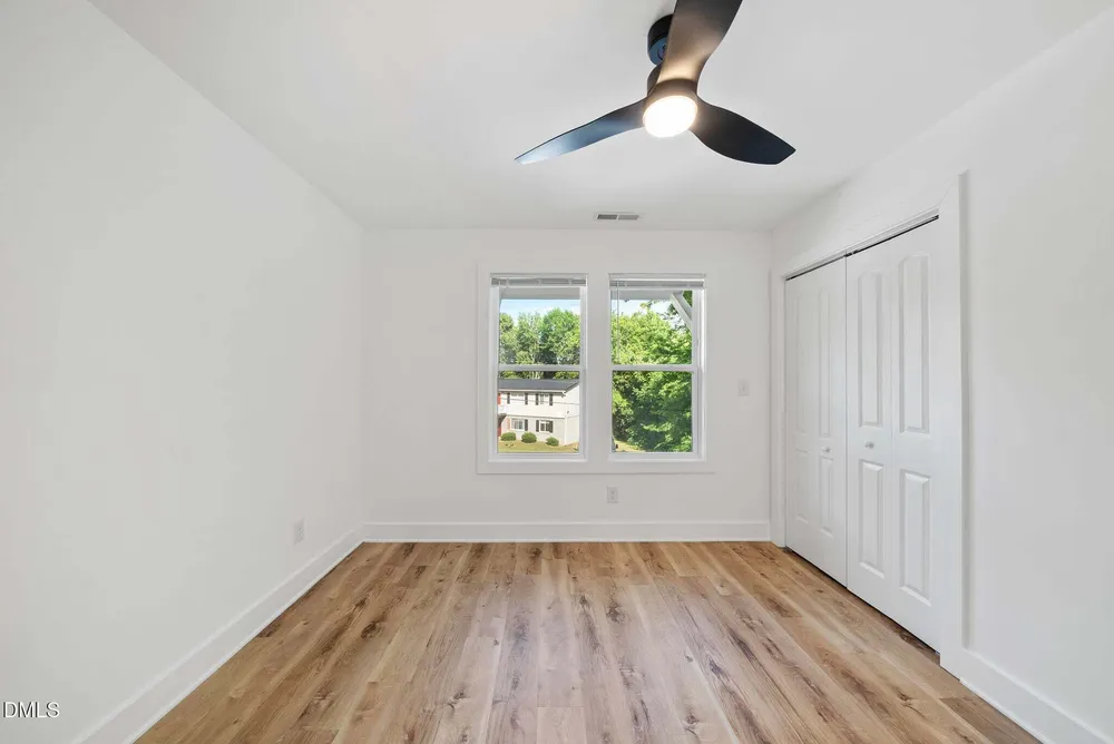804 Vardaman St, Raleigh, NC 27610