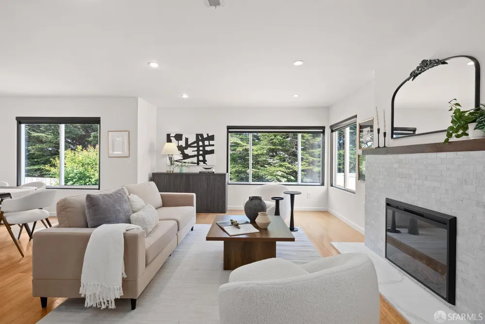 1416 S Mayfair Ave, Daly City, CA 94015