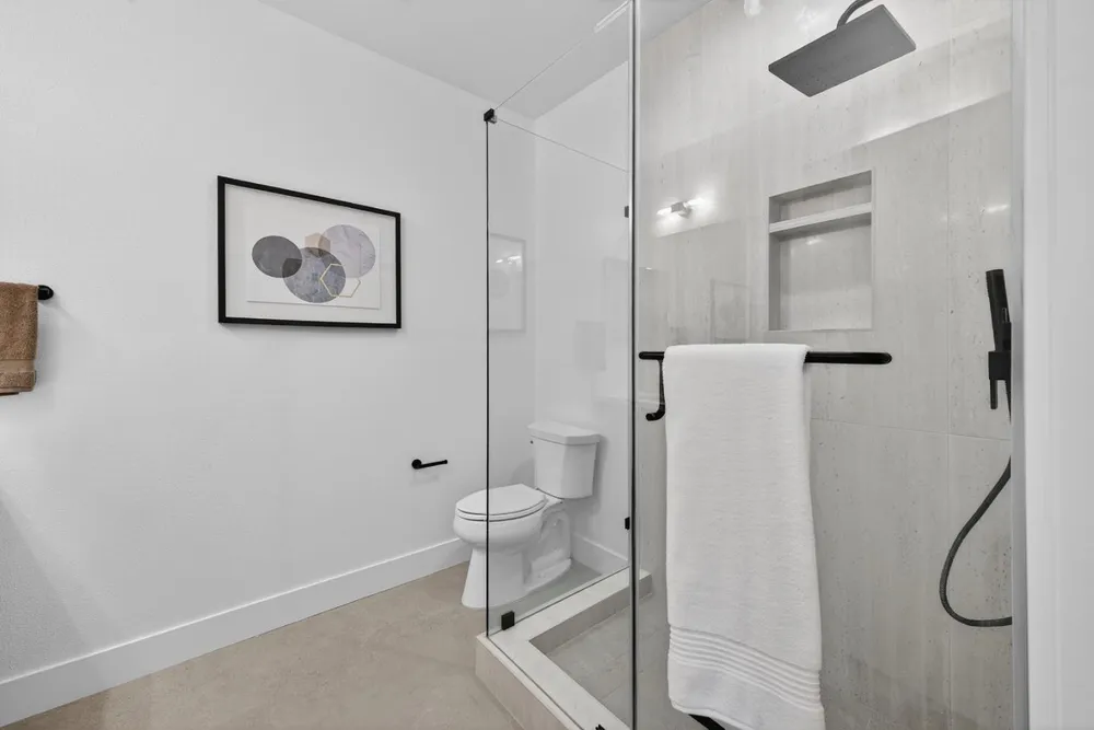 955 Woodside Rd, Redwood City, CA 94061