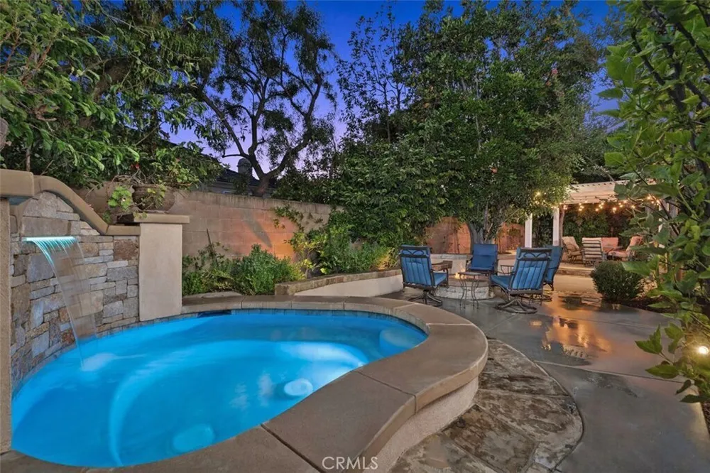 36 Walnut Creek, Irvine, CA 92602