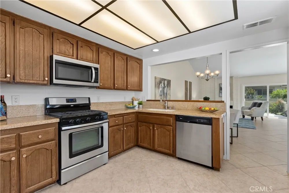 62 Sandpiper, Irvine, CA 92604