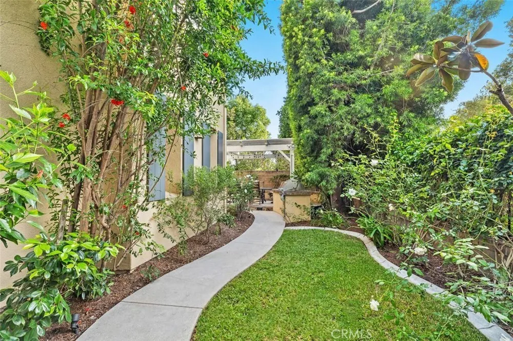 36 Walnut Creek, Irvine, CA 92602