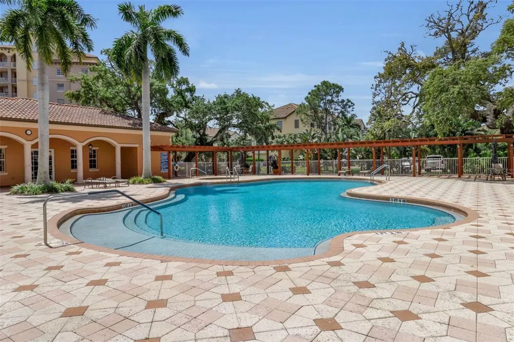 5589 Cannes Circle, Sarasota, FL 34231
