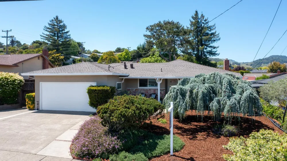 532 Tamarack Dr, San Rafael, CA 94903