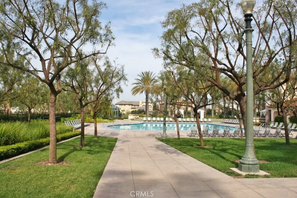 36 Walnut Creek, Irvine, CA 92602