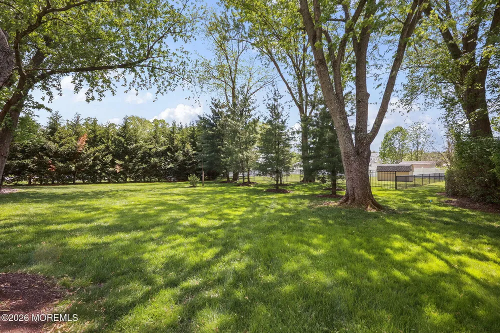 7 Kilmer Dr, Manalapan, NJ 07726