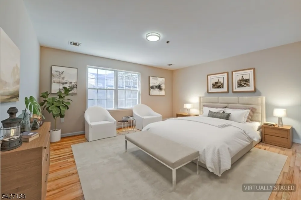 15-21 Oraton St, Newark, NJ 07104