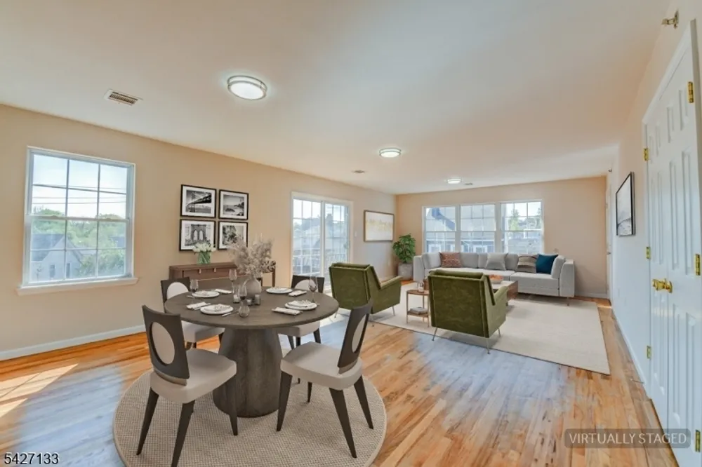 15-21 Oraton St, Newark, NJ 07104