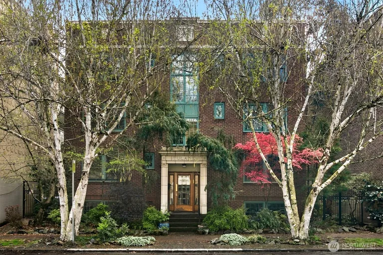 408 Bellevue Ave E, Seattle, WA 98102