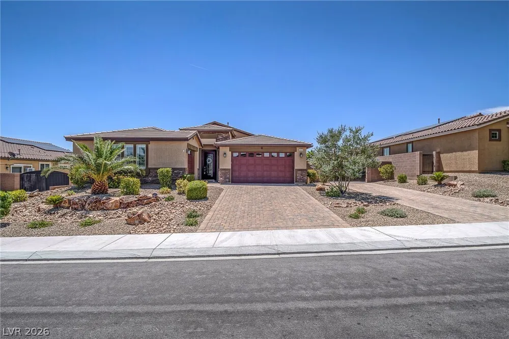 10425 Amulet Ridge Ct, Las Vegas, NV 89149